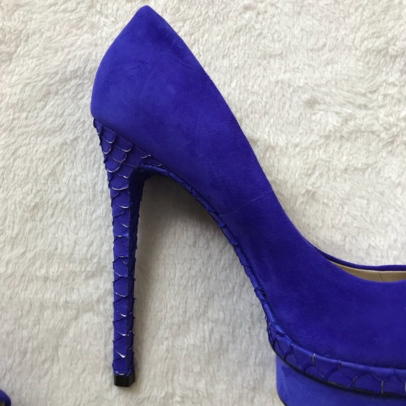 B Brian Atwood Fontanne Purple Ultra Violet Suede and Snake Print Leather Heels - Picture 10 of 13